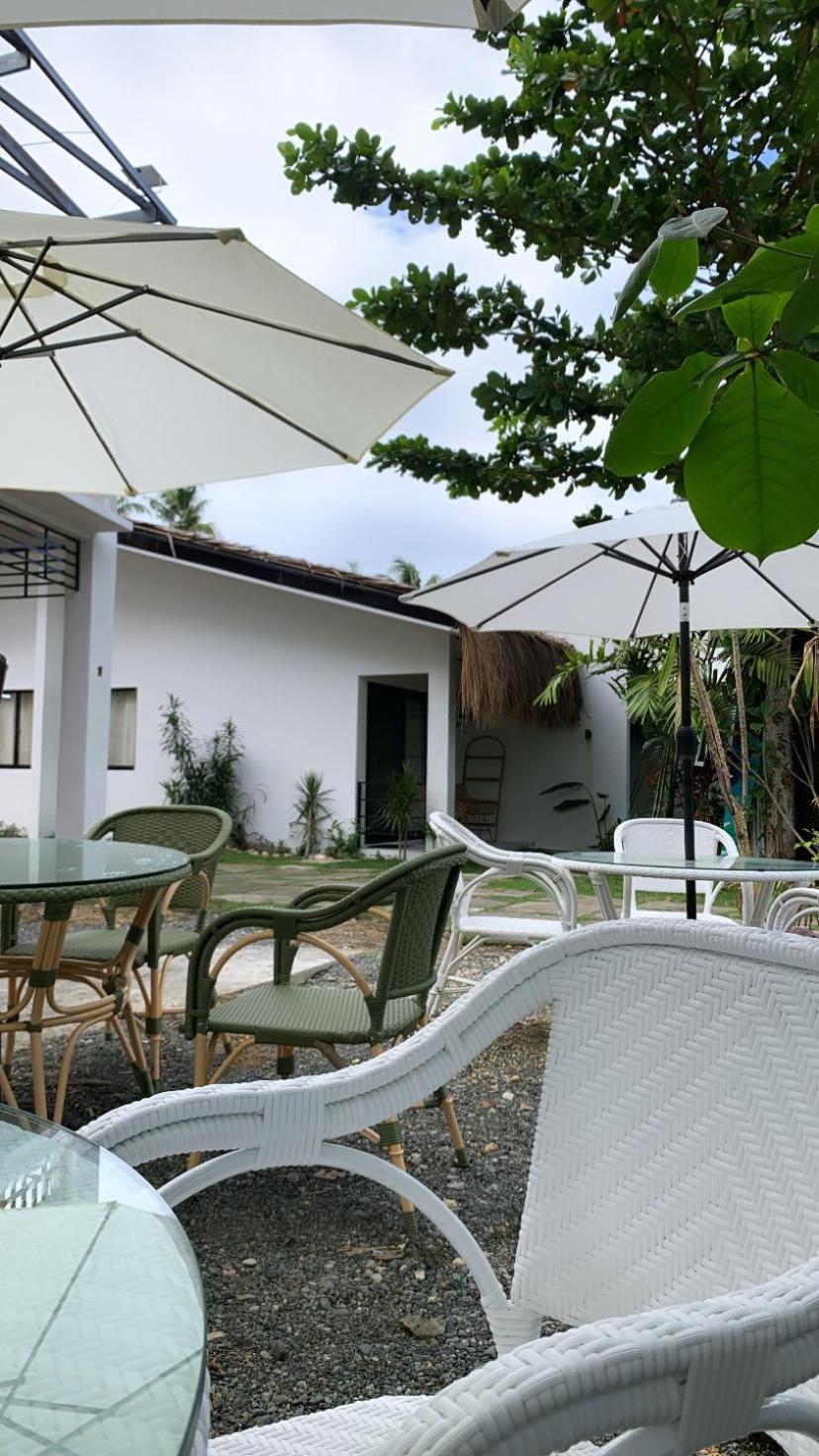 Bahandi Hotel 제너럴 루나 외부 사진